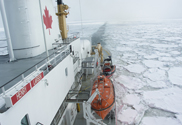 Die Fahrrinne des Eisbrechers